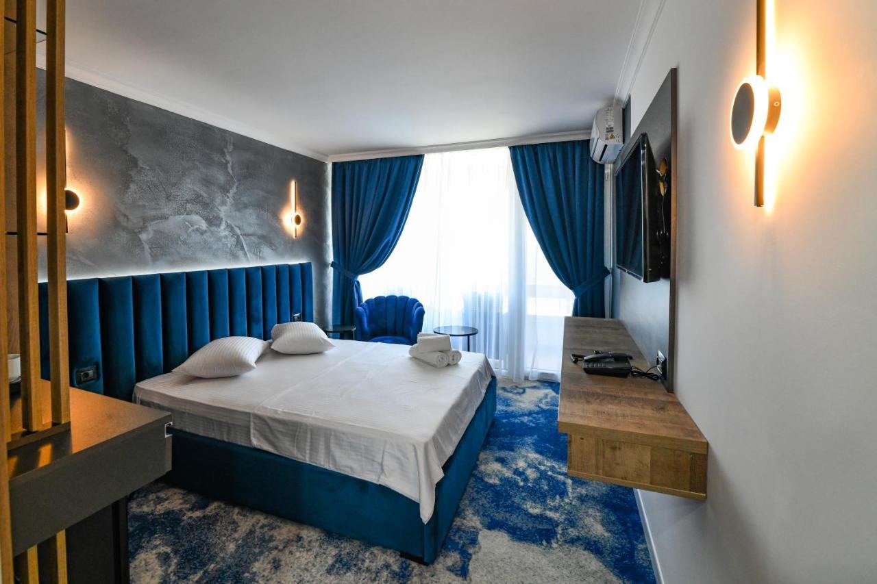 Hotel Topaz 4* Cap Aurora Dış mekan fotoğraf