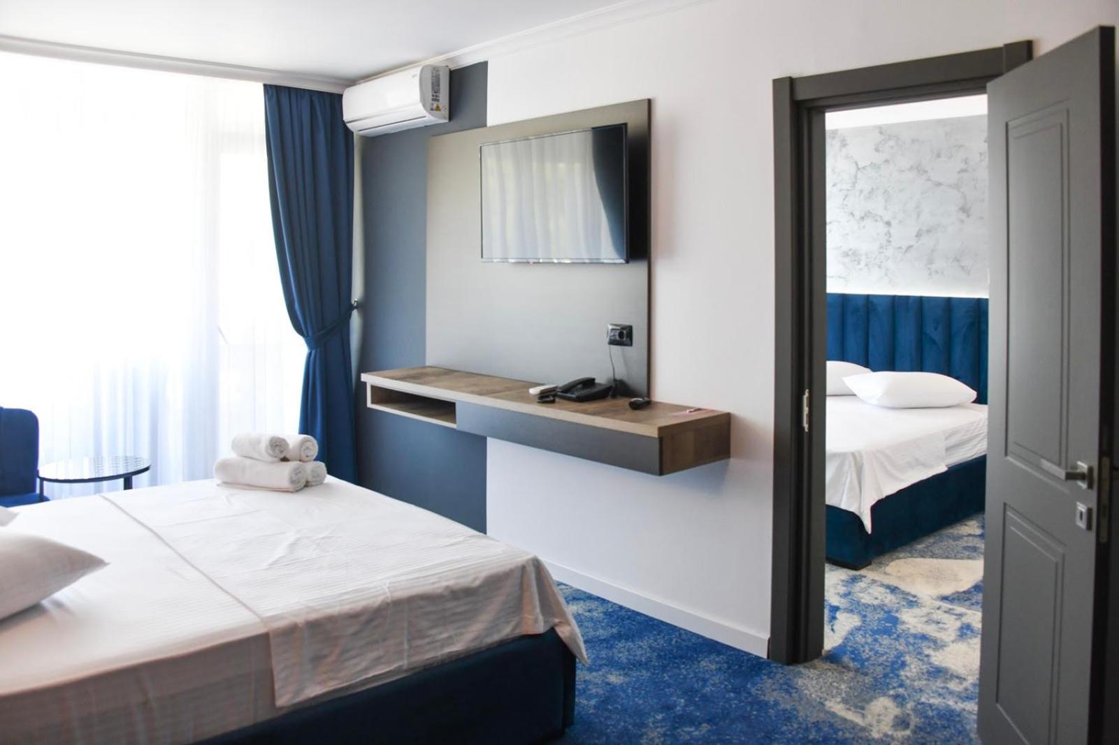 Hotel Topaz 4* Cap Aurora Dış mekan fotoğraf